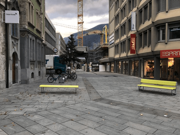 Gereinigte Pflasterfläche an der Bahnhofstrasse in Chur